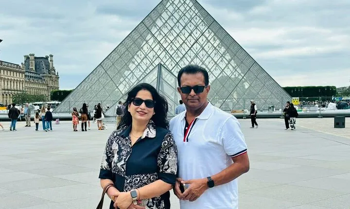 2Day Private Tour to Eiffel Tower, Louvre and Versailles in Paris