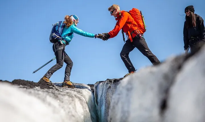 3-hour Glacier Hike on Sólheimajökull