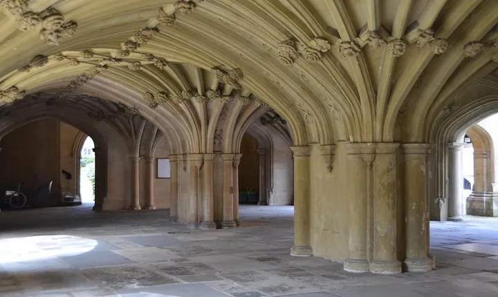 The Original Sights and Secrets of London Black Taxi Tour