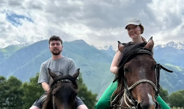 Horse riding tour in Kazbegi