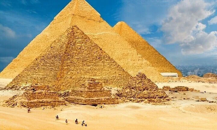 Guided tour to Giza Pyramids With Pickup and drop off