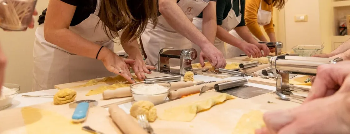 Cooking class and tasting at a Cesarina's home in Bologna