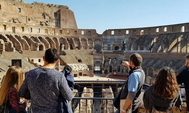 Rome Colosseum,Palatine Hill and Roman Forum Guided Tour