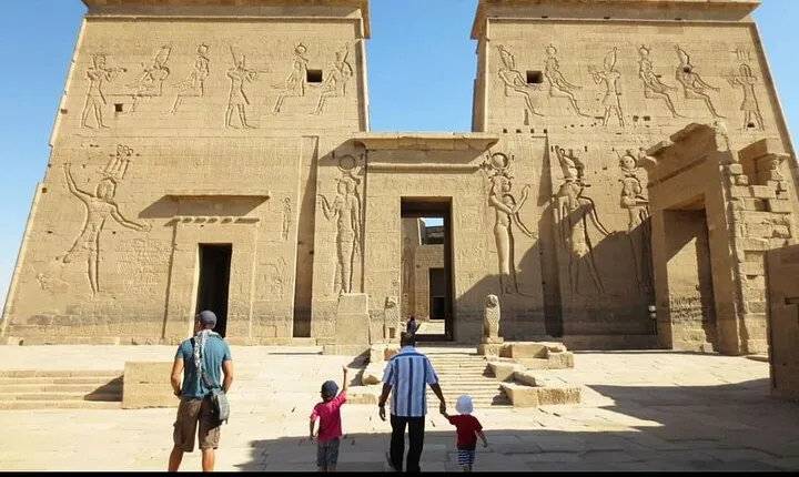 Amazing 2 Nights Nile cruise from Luxor to aswan