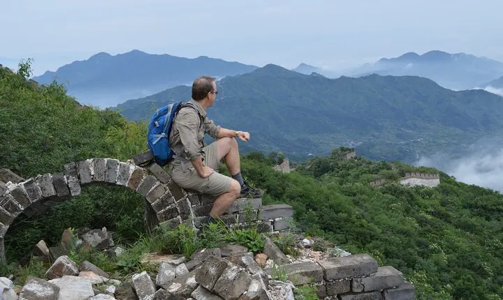 Private Wohushan Wild Great Wall Hiking Tour with Picnic