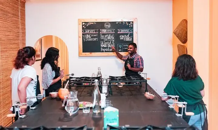 Market Tour and Cooking Class from Colombo