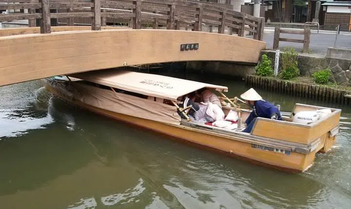 Tour around Matsue Horikawa