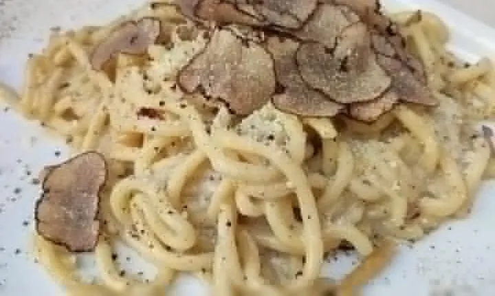 Florence Food Tour with Truffle Pasta, Steak & Free Flowing Wine