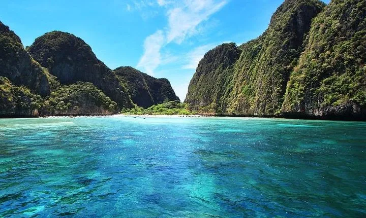 Phi Phi Maiton Island Tour by Speed Boat