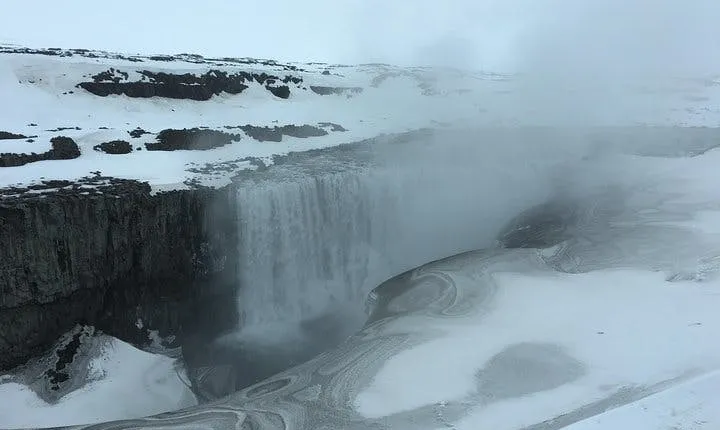 Lake Myvatn, Dettifoss, Selfoss, Godafoss, Nature Baths, and more tour
