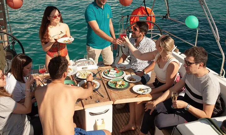 Athens Private Morning Sailing Cruise with Greek Gastronomy