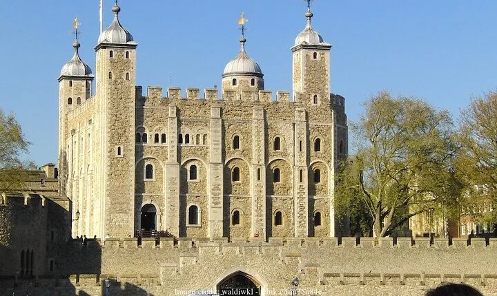 Private Tour of the Tower of London including the Crown Jewels