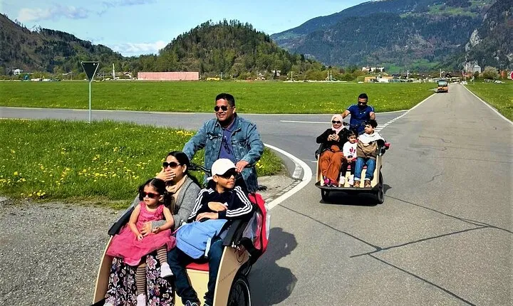 Hidden gems e-bike tour with picnic at Lake Brienz