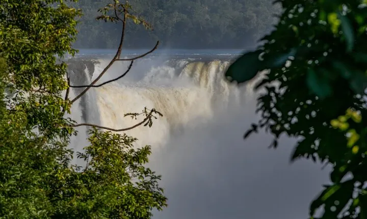 Airport IGU Roundtrip 2 Days Iguassu Falls Both Sides