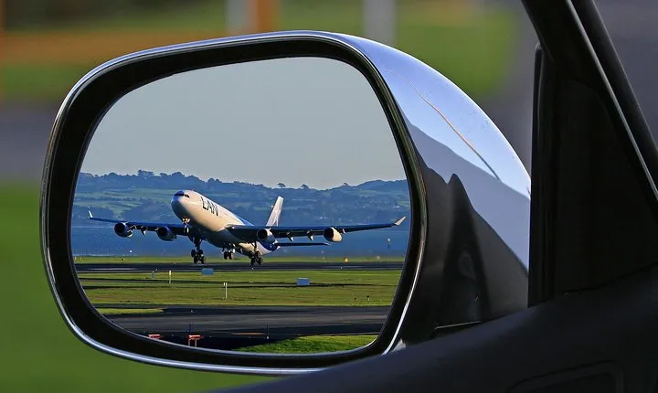 Rome Private Transfer: FCO/CIA Airport to City Hotel & Vice Versa