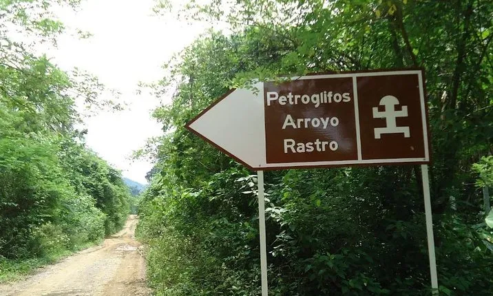 Ecological Path in the footsteps of the Jaguar in the Montes de María