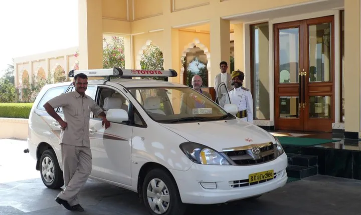 Private 6 Days Golden Triangle Tour Delhi Agra Jaipur with Ranthambore