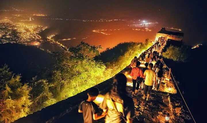 Private Simatai Great Wall Day or Night All Inclusive Tour
