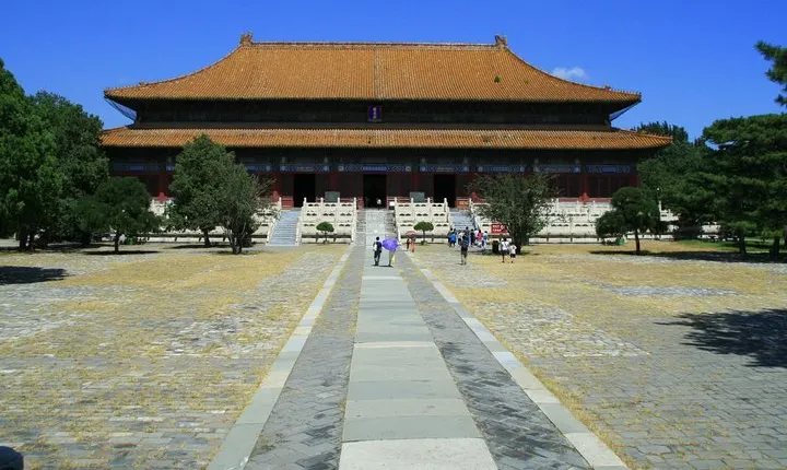 Beijing Afternoon tour to Ming Tombs and Longqing Gorge Ice Lantern Festival