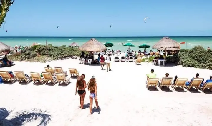 Progreso All Inclusive Tecnohotel Beach club day pass