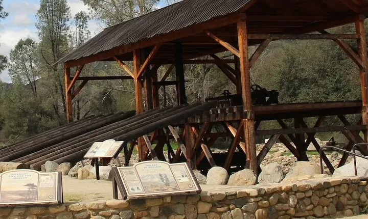 A Highway 49 Drive: A Self-Guided Audio Tour from Auburn to Placerville