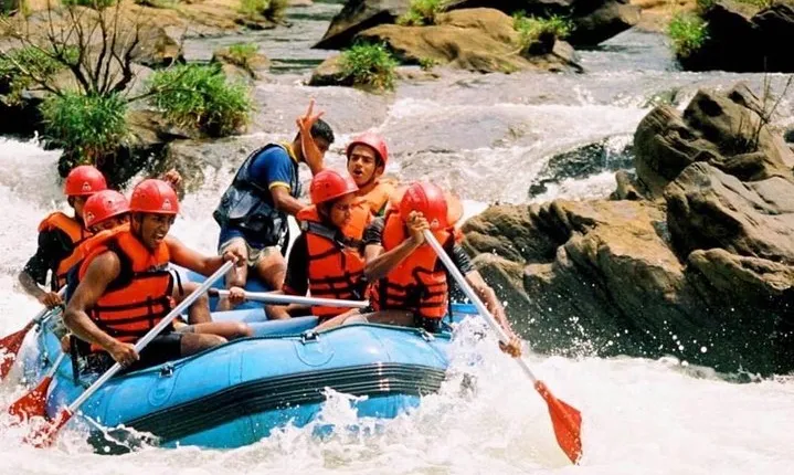 Kitulgala White water Rafting Day tour from Colombo, Negombo or Kandy