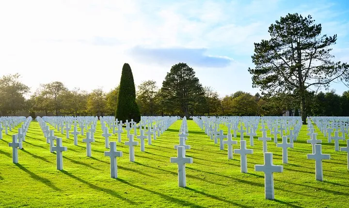 American Sector - Omaha Beach, Pointe du Hoc, American Cemetery