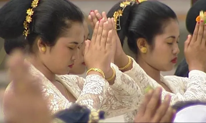 Bali Tour: Spiritual Cleansing and Shamanic Healing