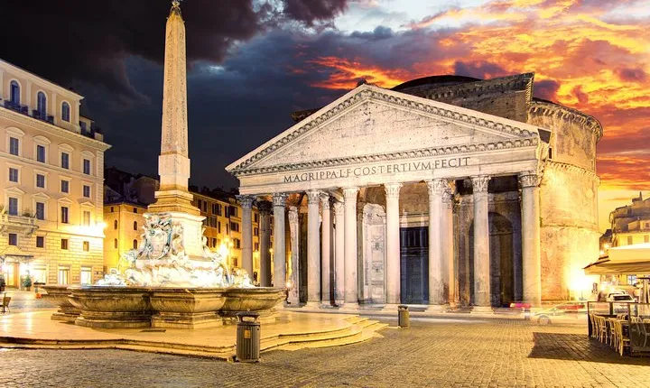 Rome After Dark: Explore the Eternal City Under the Moonlight