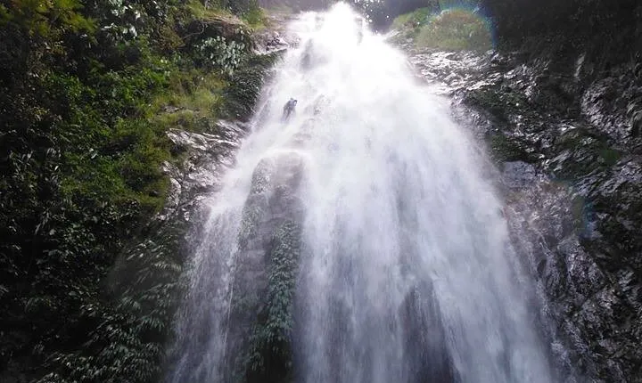 Canyoning Cascada El Tagual Waterfall 80 meters