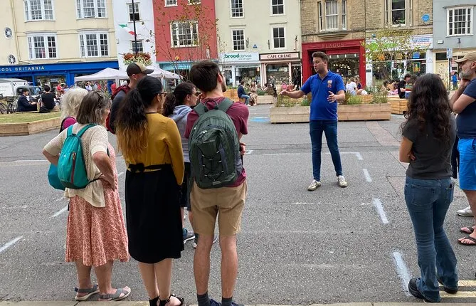 Private | Oxford Walking & Punting Tour w/opt Christ Church Entry