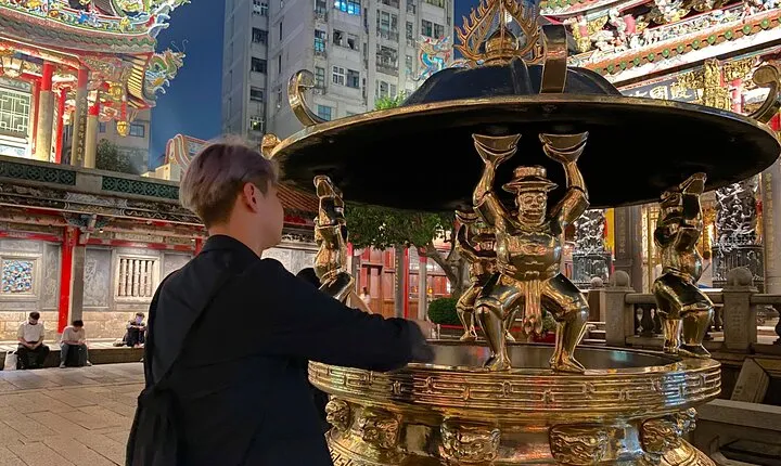 Night Market Walking Tours in Shilin, Ningxia, Longshan, Ximen