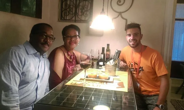 Malaga Tapas Tour and Wine