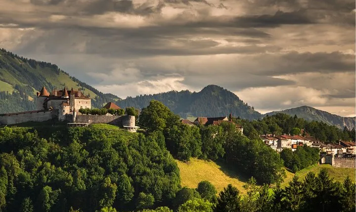 Private Tour to Gruyeres Vevey Montreux and Fribourg from Lucerne