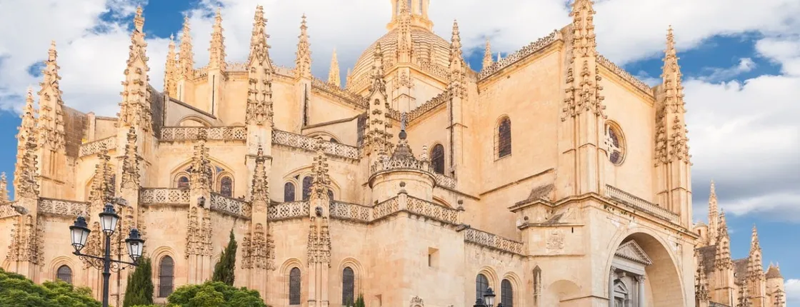 Toledo and Segovia guided tour from Madrid