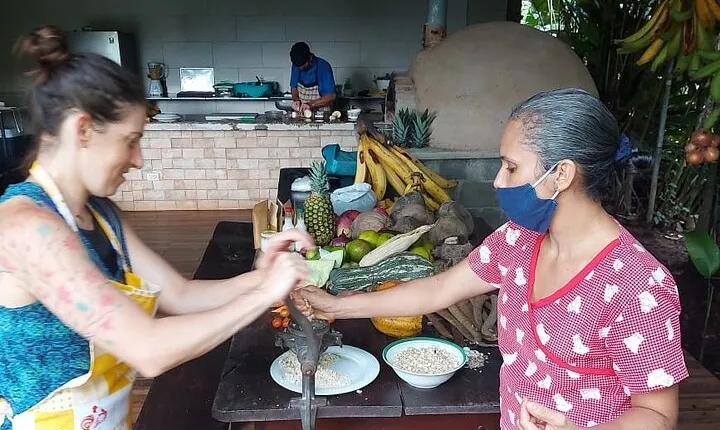Private Twilight Tortilla Class and Frogs Watching Experience