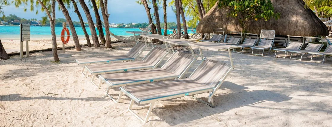 Île des Deux Cocos self-guided beach day tour