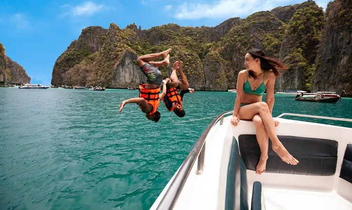 Phi Phi Islands and Khai Islands Snorkeling Tour By Speedboat From Phuket