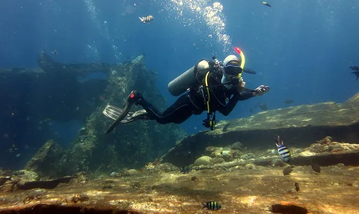 Try Scuba Diving at Tulamben Shipwreck