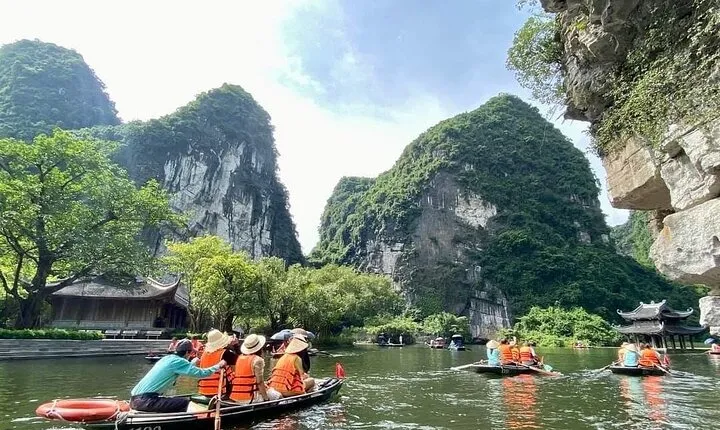 Trang An Full Day Limousine Adventure