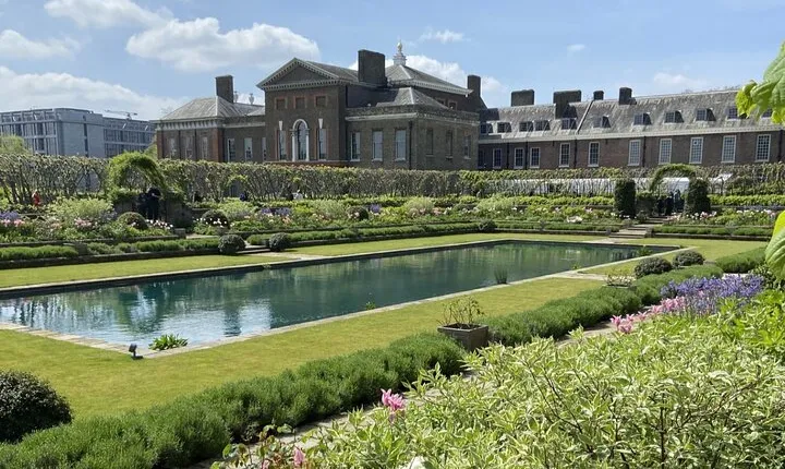 Kensington Gardens Self-Guided Tour for Kids and Families