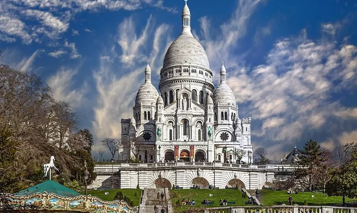 Montmarte & Latin Quarter Private Tour with French Lunch