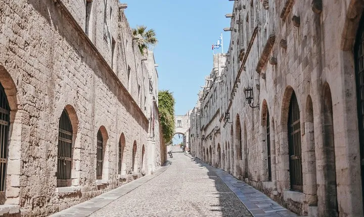Guided Rhodes City by night with Lunch & Live Greek Music