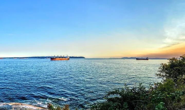 Vancouver Day Tour | Visit The Most Unique Places! Private