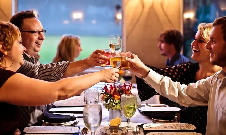 Charleston Harbor Luxury Dinner Cruise with Live Music