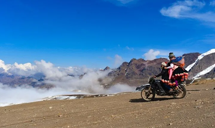 Full Day Rainbow Mountain Tour Vinicunca with Guide