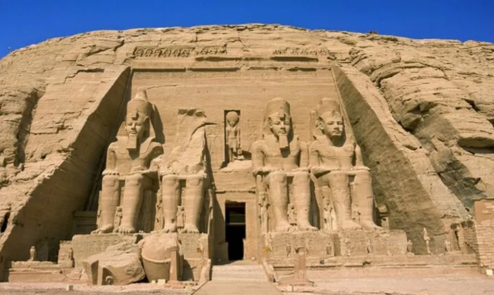 Private Tour to Abu Simbel Temple from Aswan