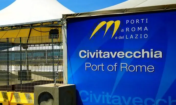 Private Transfer from hotel in Rome to the Civitavecchia Port or vv.