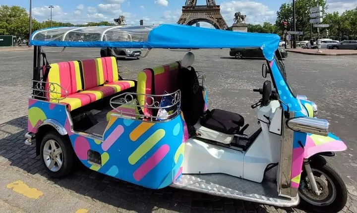 Paris with a Tuk Tuk - Private 3-Hour TukTuk Tour
