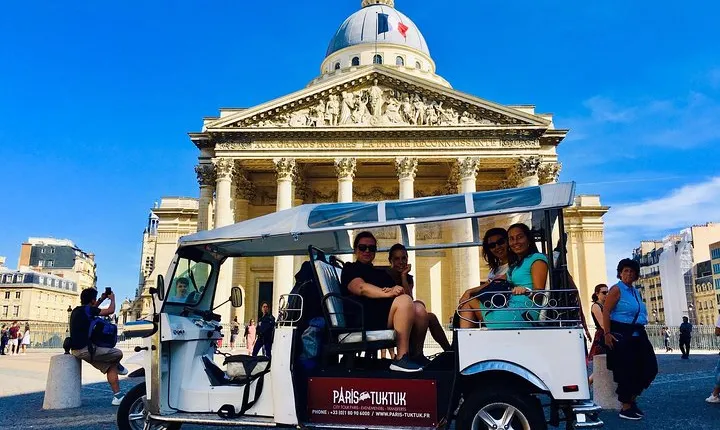 Great Monuments Tour / Duration 3h - from 1 to 6 passengers